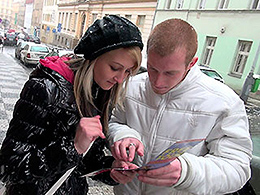 Old trick works on young pussy